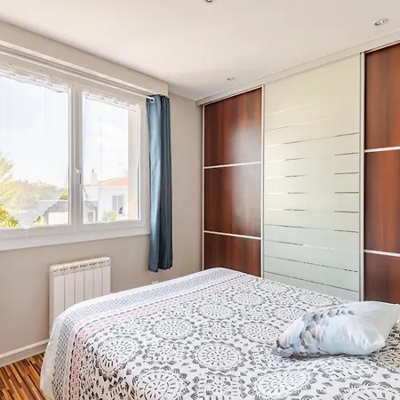 Appartement Spacieux Et Lumineux Avec Garage * Les Sables-dʼOlonne