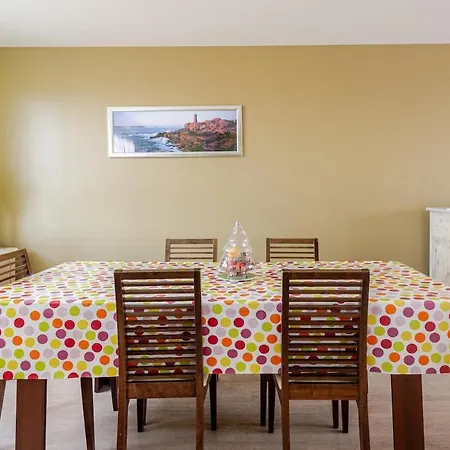 Appartement Spacieux Et Lumineux Avec Garage